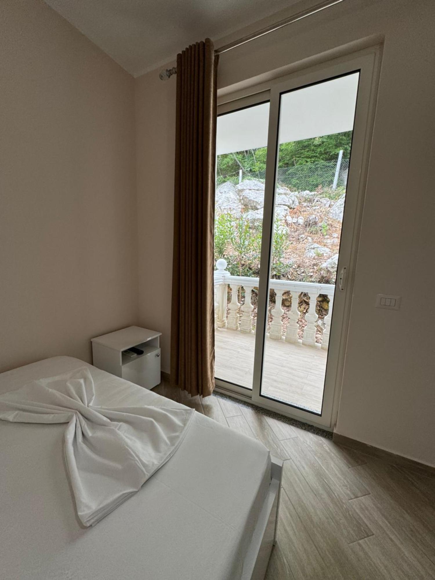 Vila Horizont Baks-Rrjoll Exterior foto
